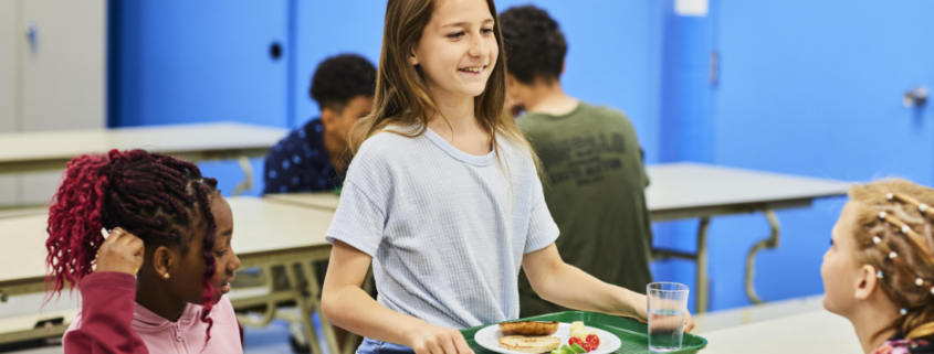 Jeunes filles dans un programme